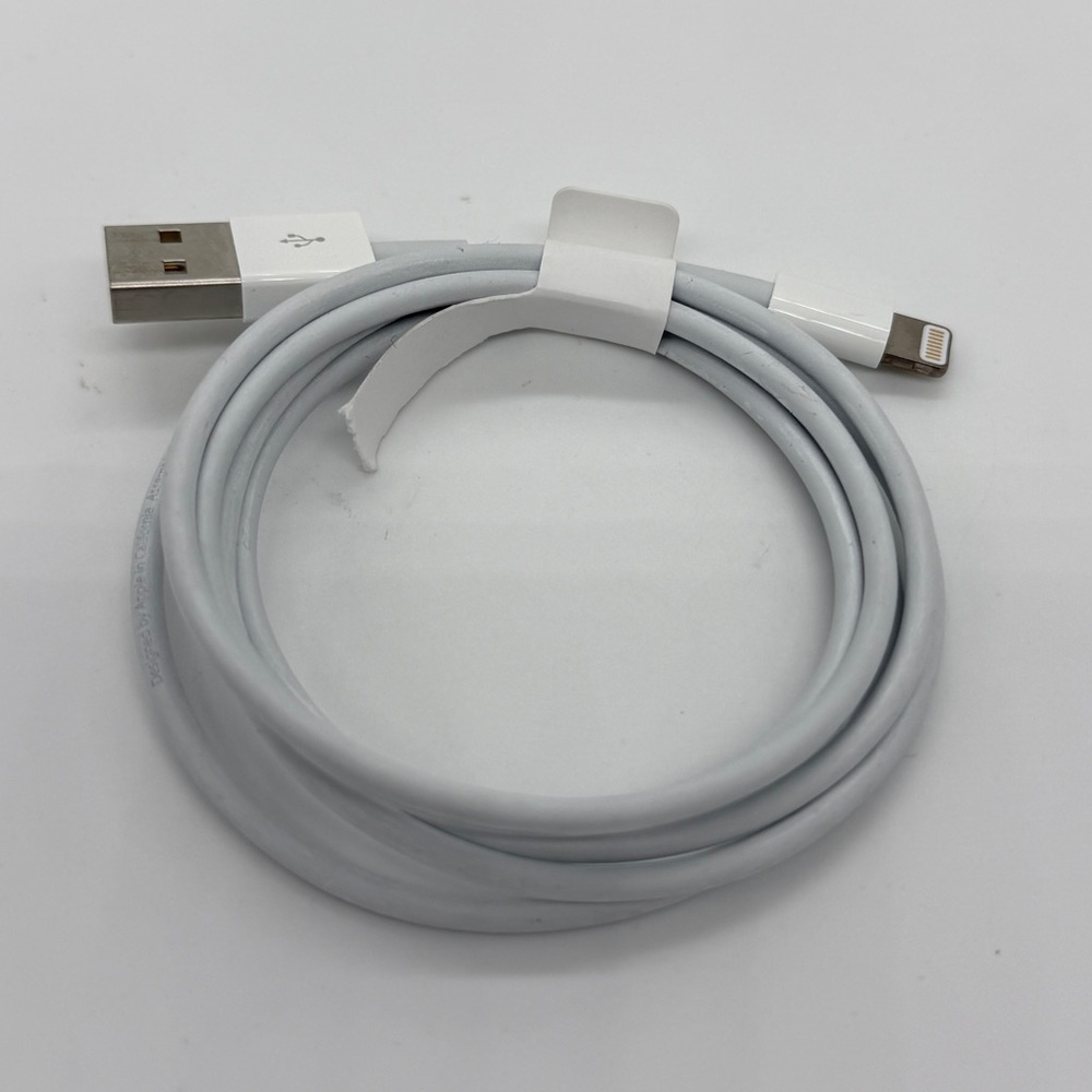 Genuine OEM Apple White Charging Cable USB to Lightning Adapter 1m iPhone iPad